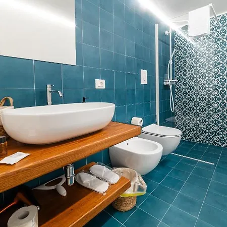 Old Court Luxury Suite&spa By Monholiday * Monopoli